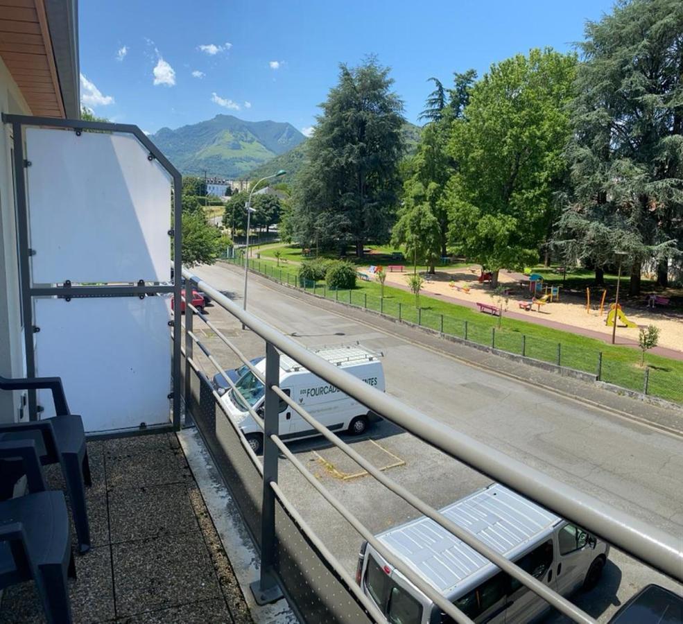 Les Ecrins Apartment Lourdes Exterior photo